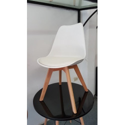 Ghế chân gỗ đệm nhựa trắng cho cafe GCF01